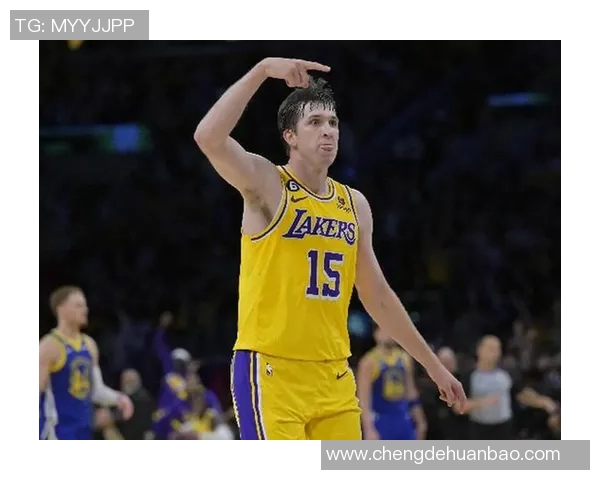 湖人队力挺足球巨星掀起跨界体育热潮引发球迷广泛关注 湖人队力挺足球巨星掀起跨界体育热潮引发球迷广泛关注